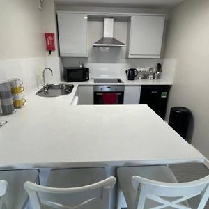 Deluxe Two-Bedroom Apartment